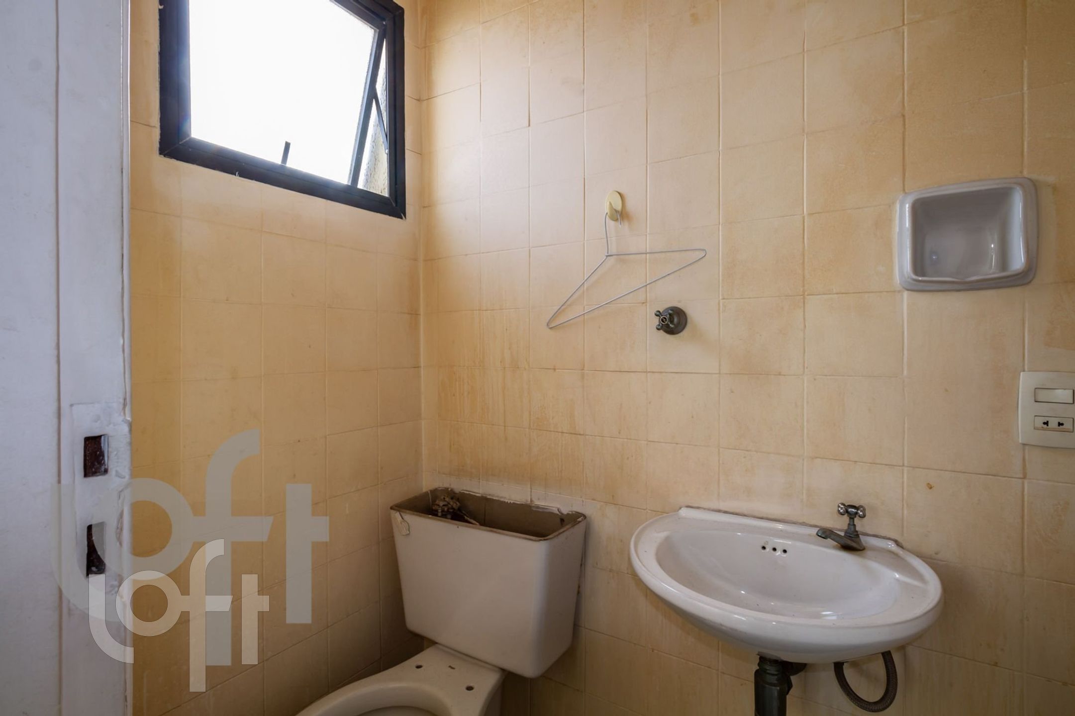 Apartamento à venda com 3 quartos, 135m² - Foto 32