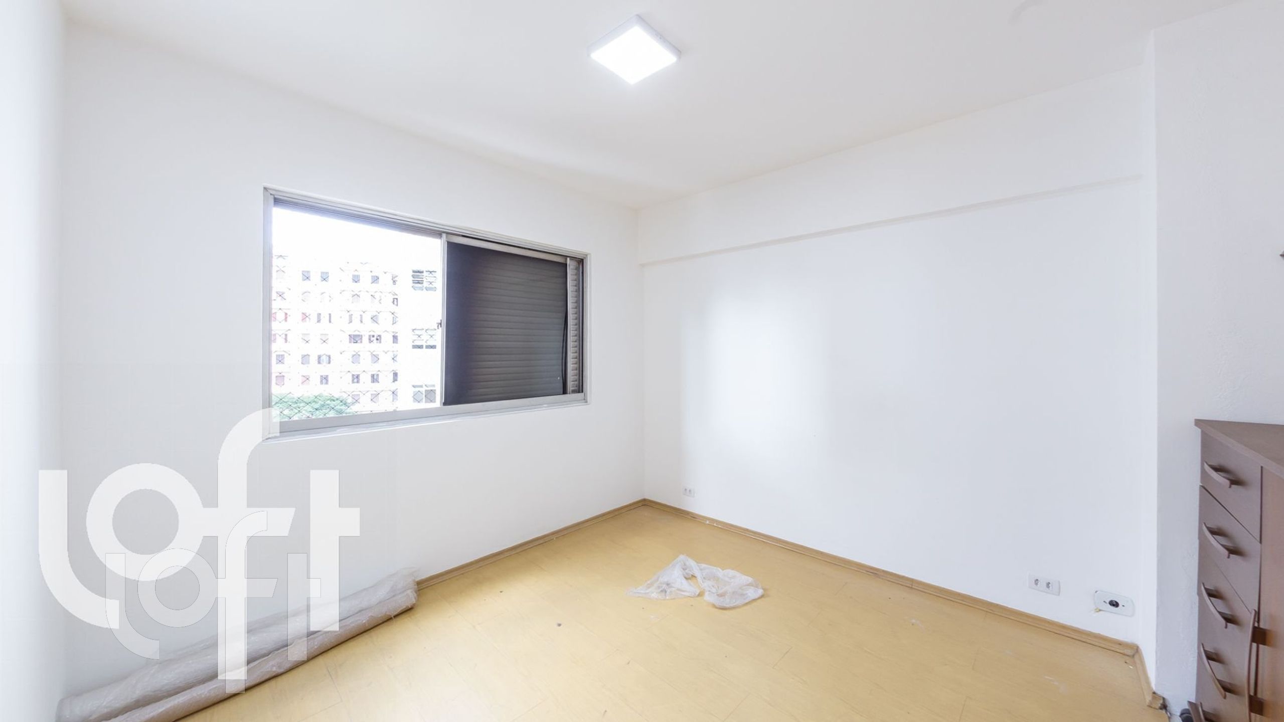 Apartamento à venda com 1 quarto, 42m² - Foto 4