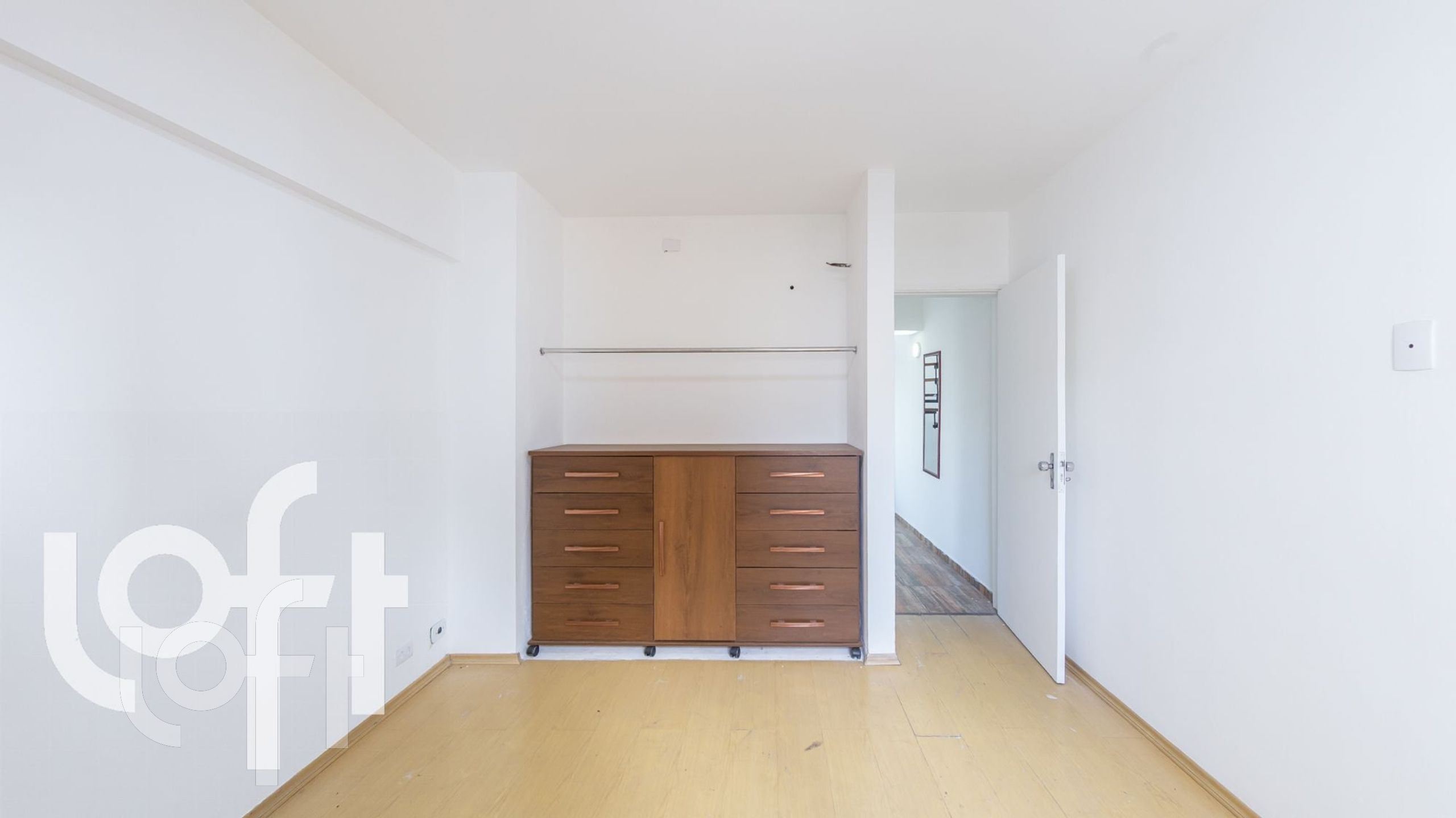 Apartamento à venda com 1 quarto, 42m² - Foto 6