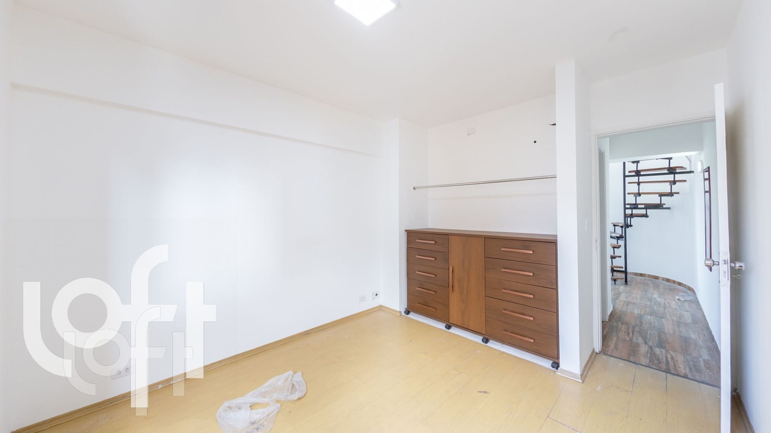 Apartamento à venda com 1 quarto, 42m² - Foto 3