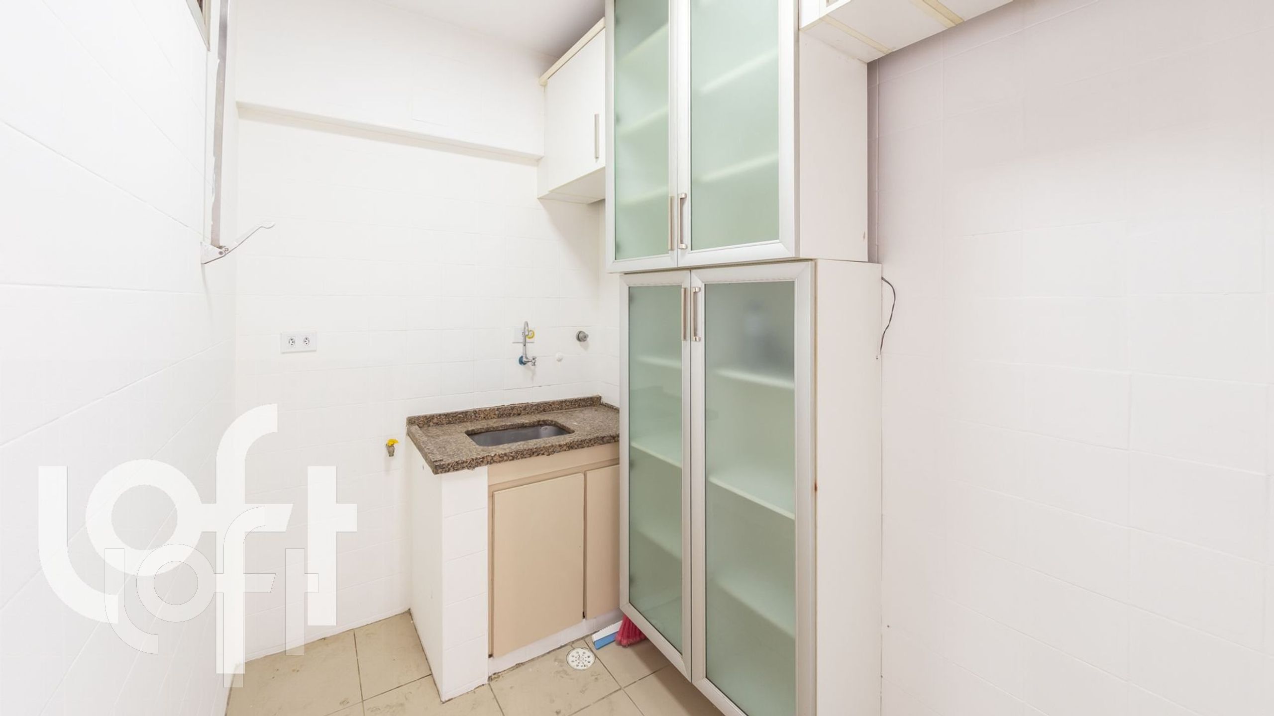 Apartamento à venda com 1 quarto, 42m² - Foto 23