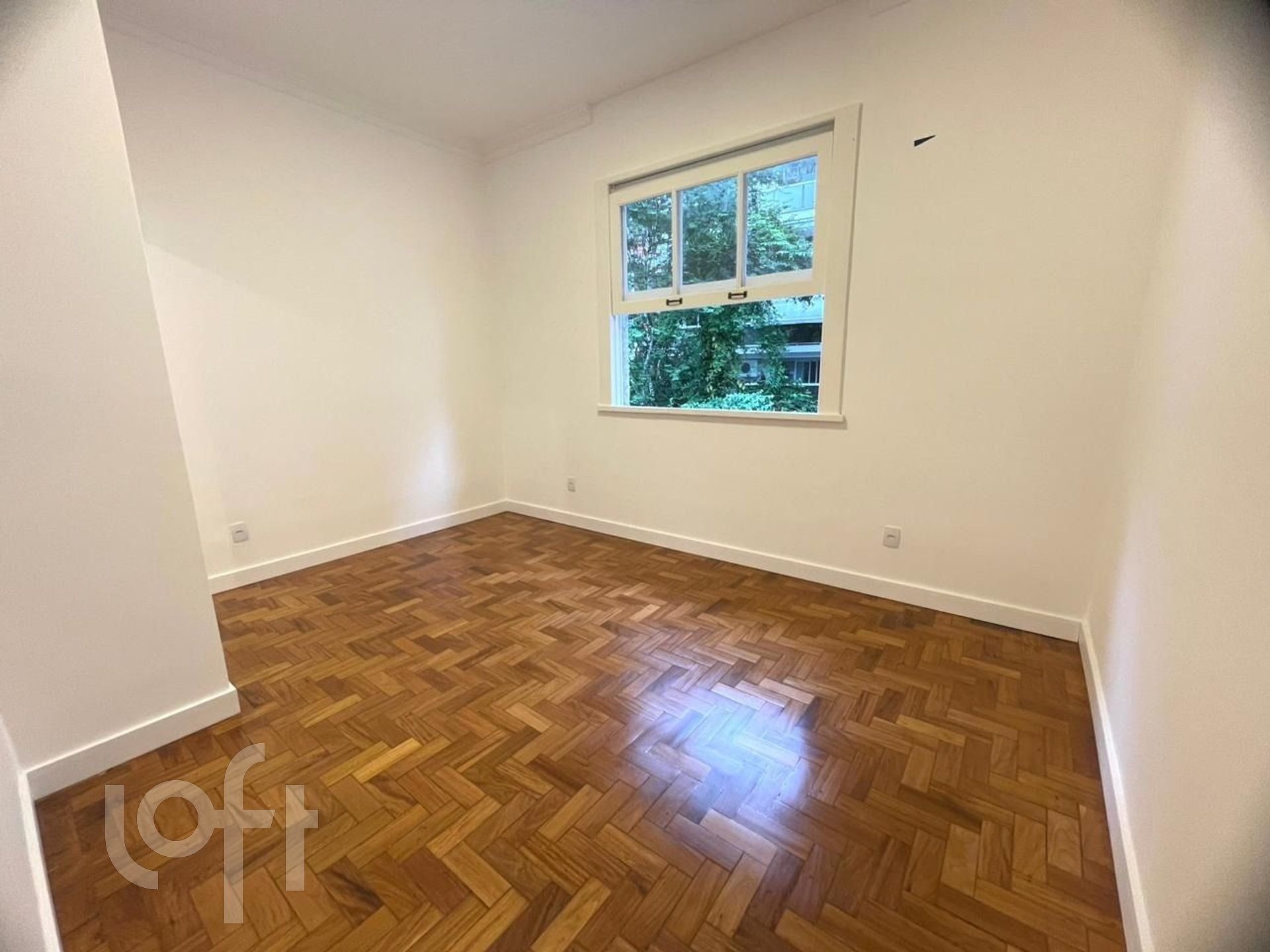 Apartamento à venda com 3 quartos, 99m² - Foto 4