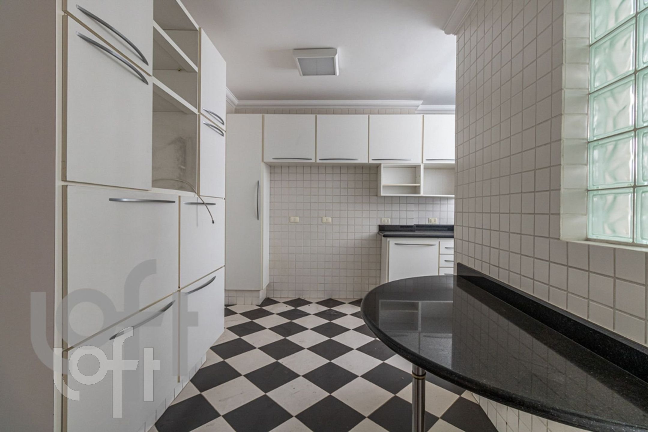 Apartamento à venda com 2 quartos, 266m² - Foto 26