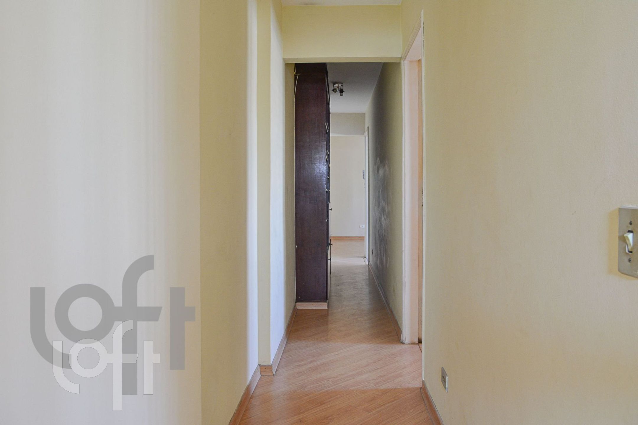 Apartamento à venda com 2 quartos, 72m² - Foto 8