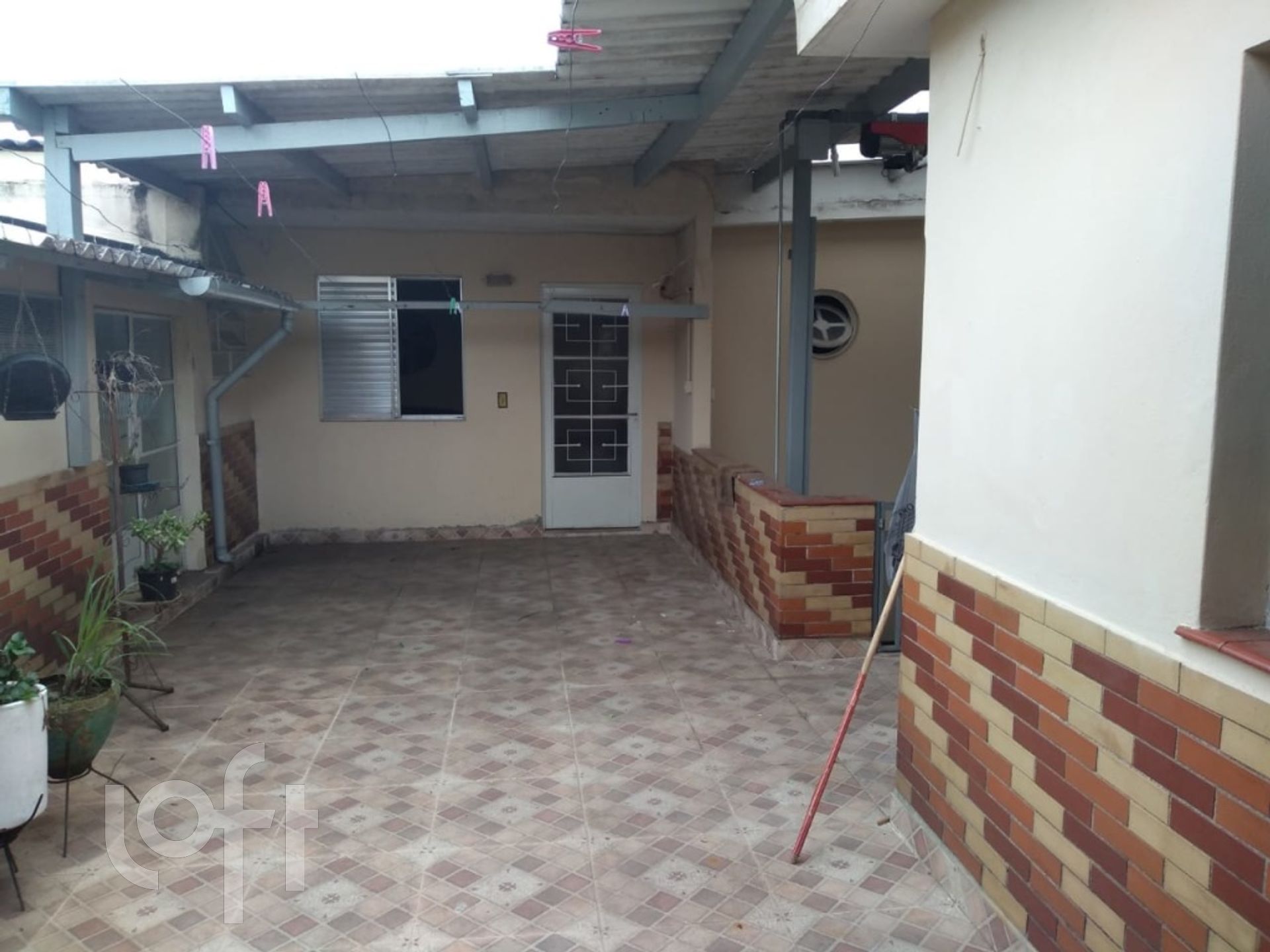 Casa à venda com 4 quartos, 200m² - Foto 4