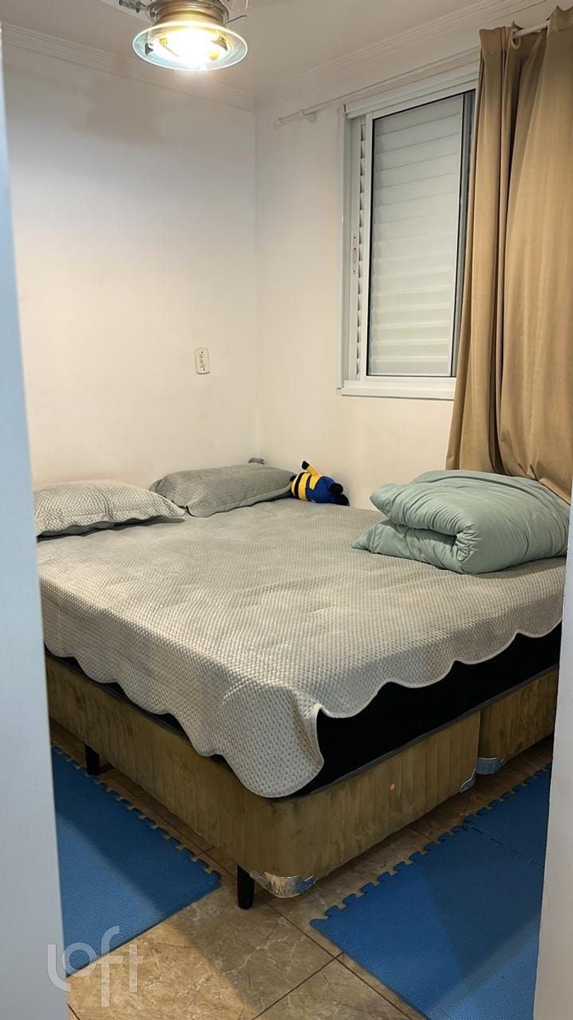 Apartamento à venda com 3 quartos, 83m² - Foto 1