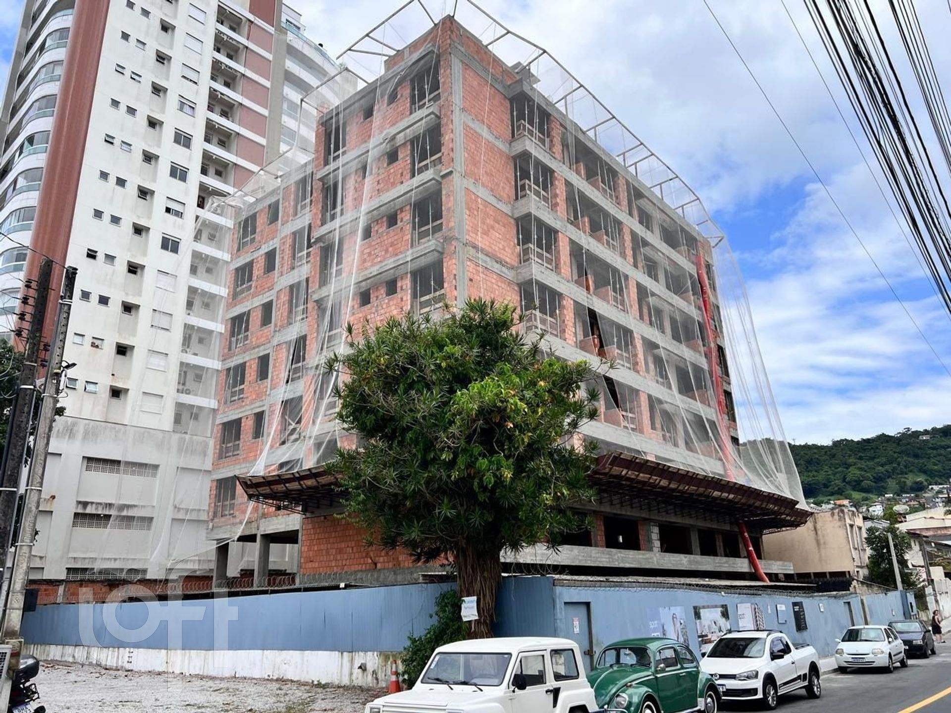 Apartamento com 66 m², com 2 dormitórios, 1 suíte, na Agronômica