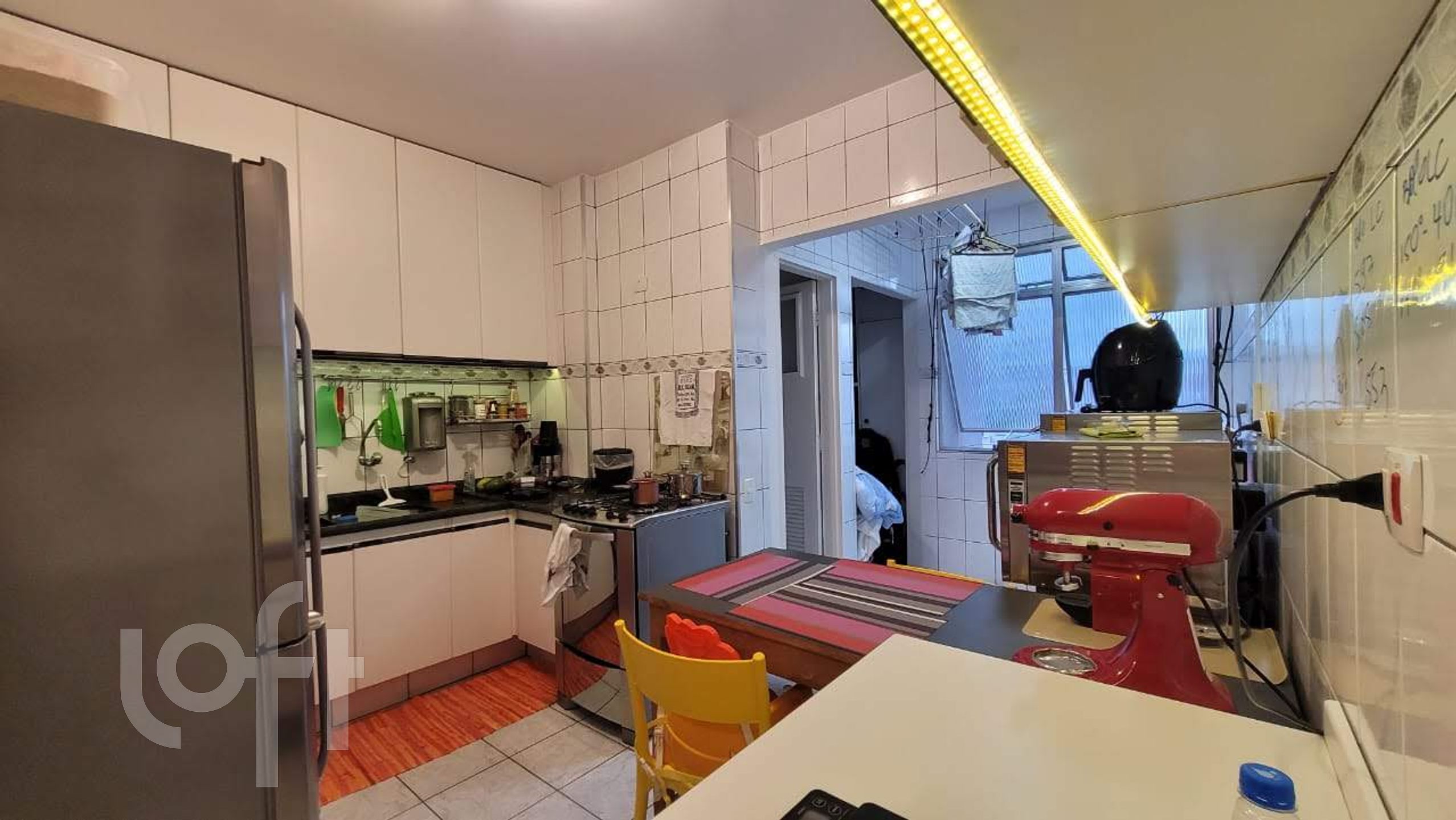 Apartamento à venda com 3 quartos, 108m² - Foto 11