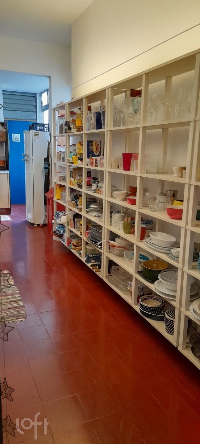 Apartamento à venda com 3 quartos, 130m² - Foto 13