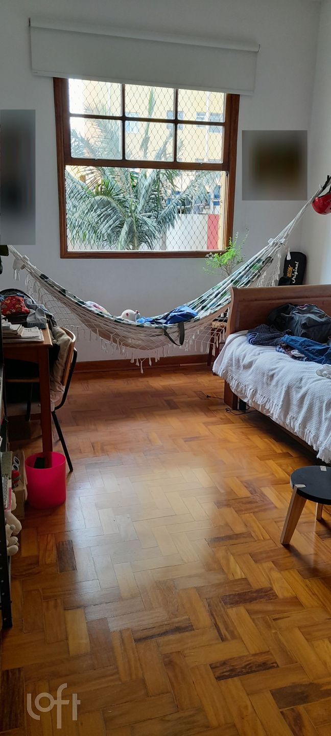 Apartamento à venda com 3 quartos, 130m² - Foto 2