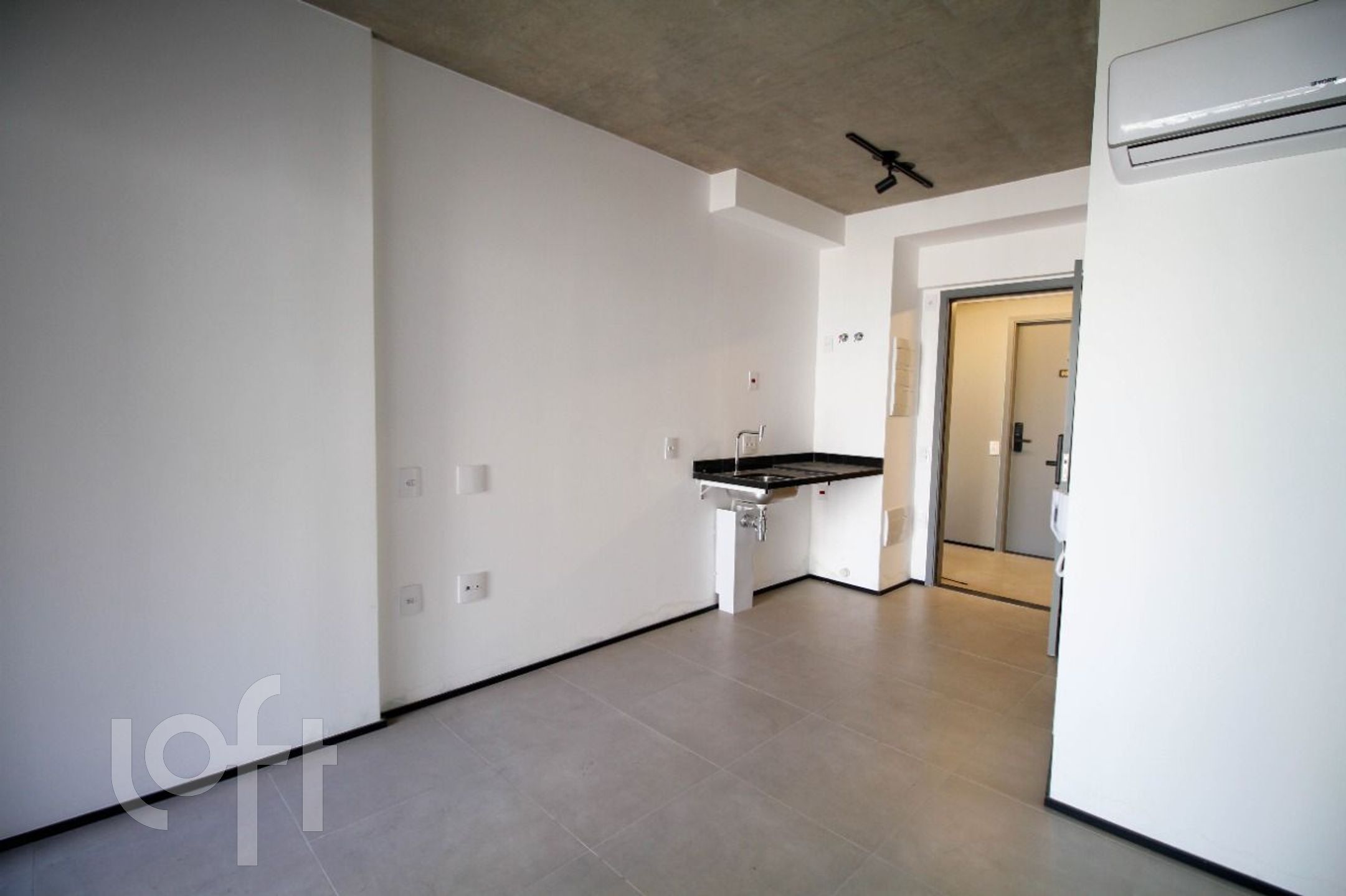 Apartamento à venda com 1 quarto, 23m² - Foto 8