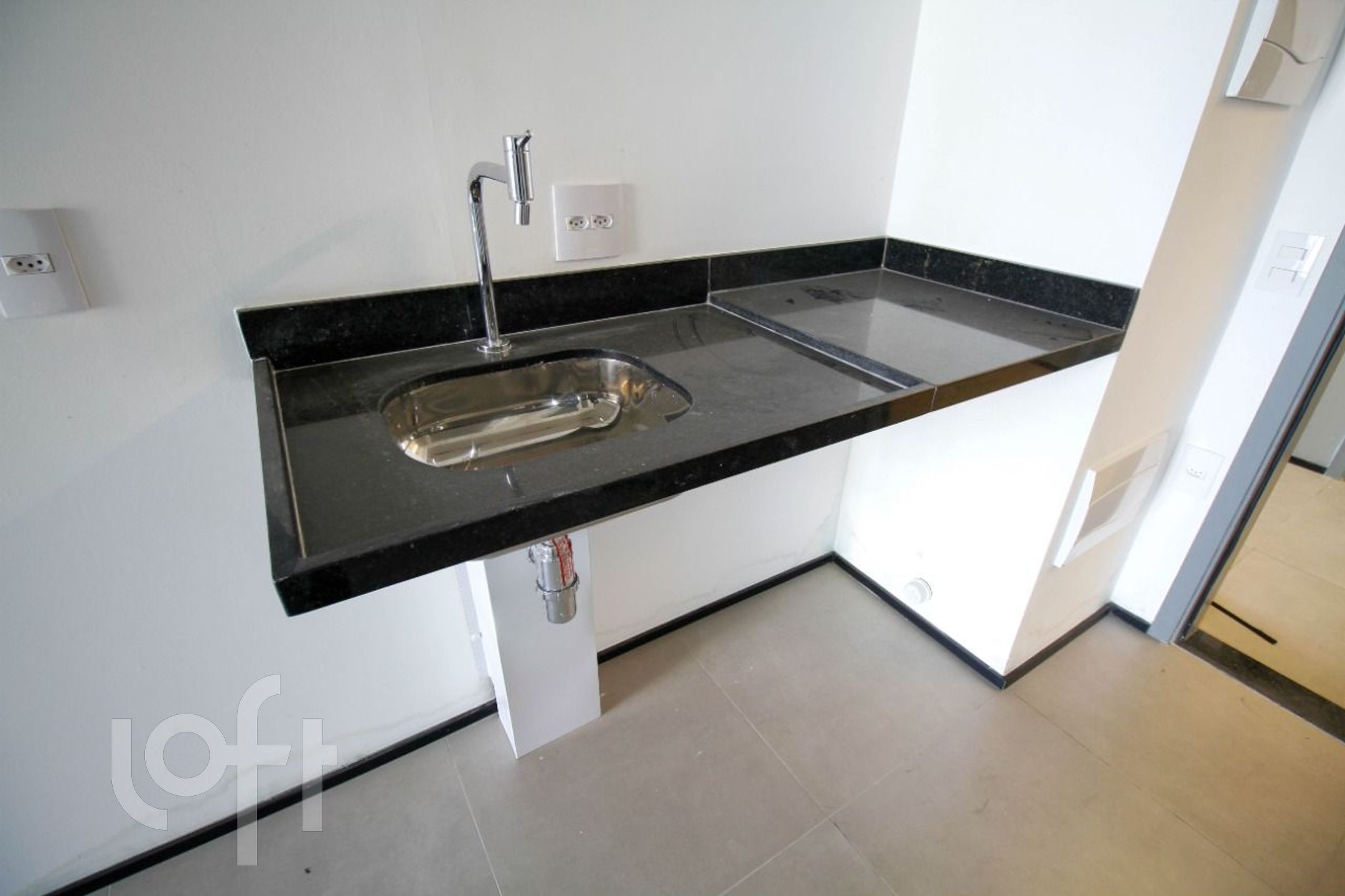 Apartamento à venda com 1 quarto, 23m² - Foto 9