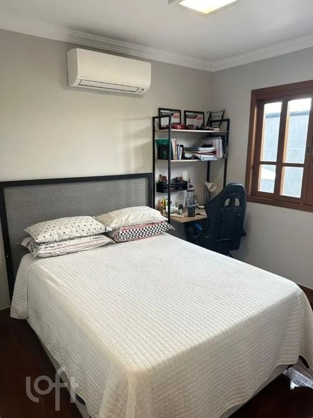 Casa à venda com 3 quartos, 200m² - Foto 4