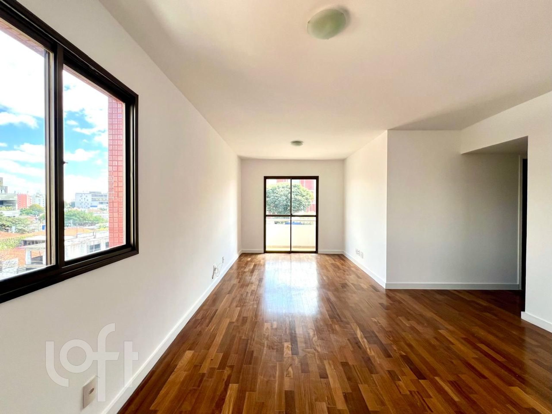 Apartamento à venda com 2 quartos, 89m² - Foto 1