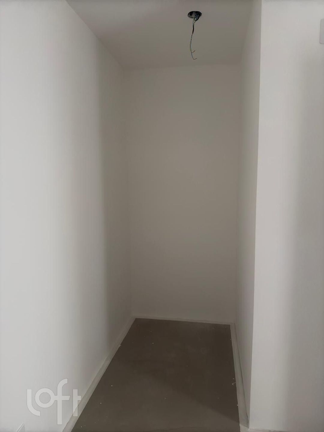 Apartamento à venda com 2 quartos, 41m² - Foto 2