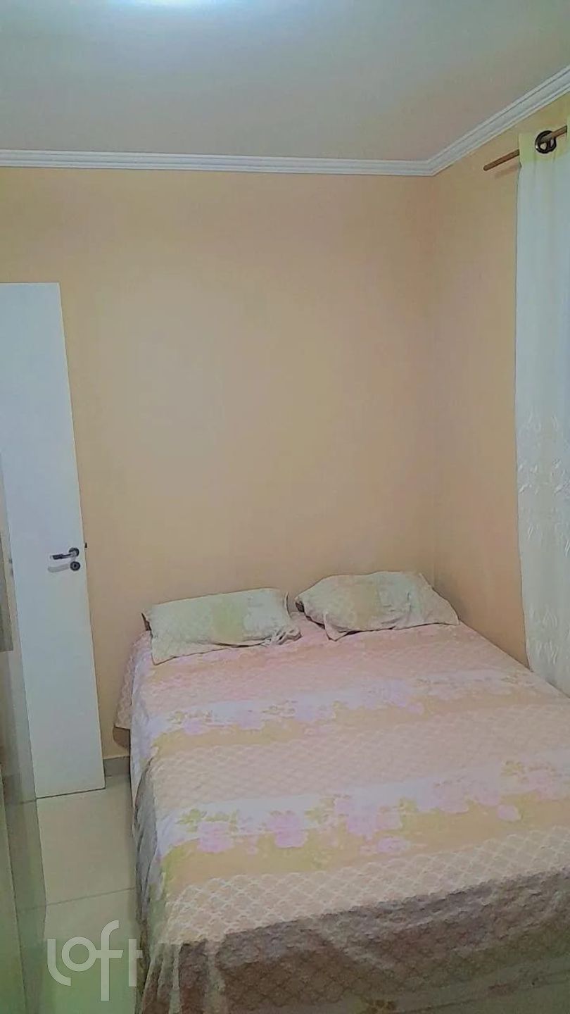 Apartamento à venda com 2 quartos, 39m² - Foto 9