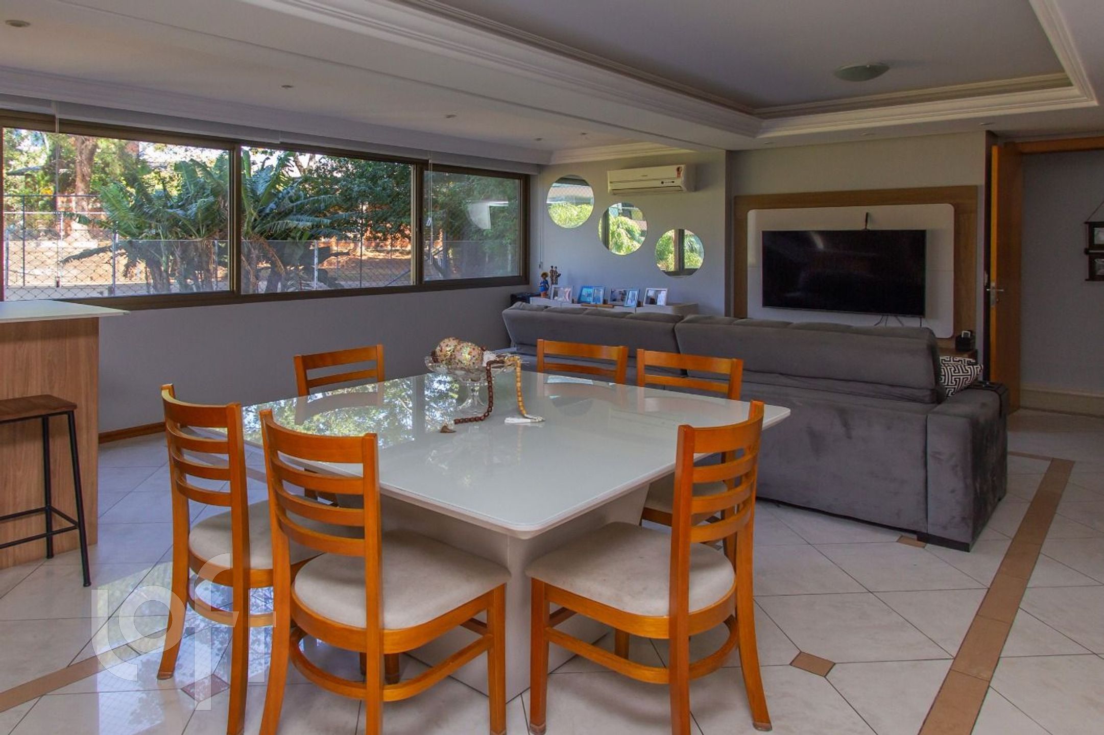 Apartamento com 117m², 3 dormitórios, 1 suíte, 2 vagas, Higienópolis em Porto Alegre