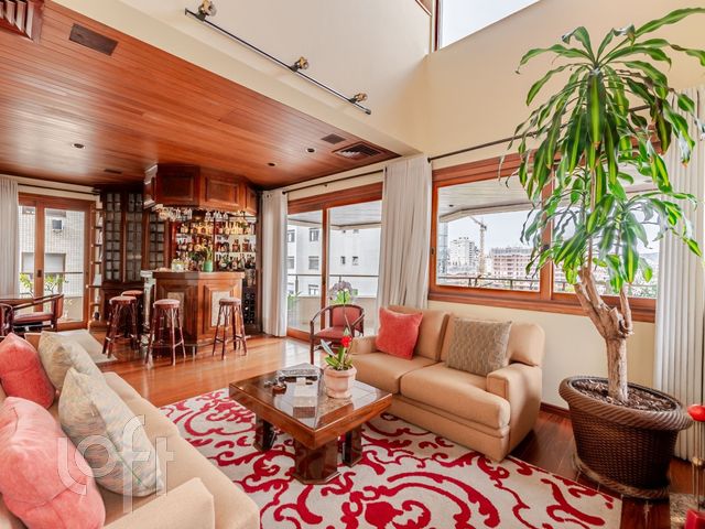 Apartamento com 425m², 4 dormitórios, 3 suítes, 3 vagas, Bela Vista em Porto Alegre