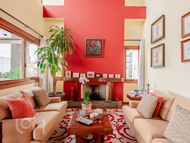 Apartamento com 425m², 4 dormitórios, 3 suítes, 3 vagas, Bela Vista em Porto Alegre