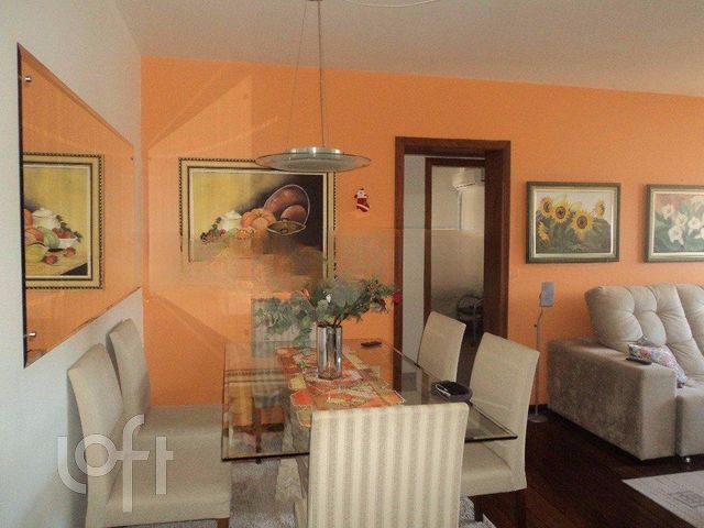 Apartamento com 109m², 3 dormitórios, 1 suíte, 1 vaga, Santana em Porto Alegre