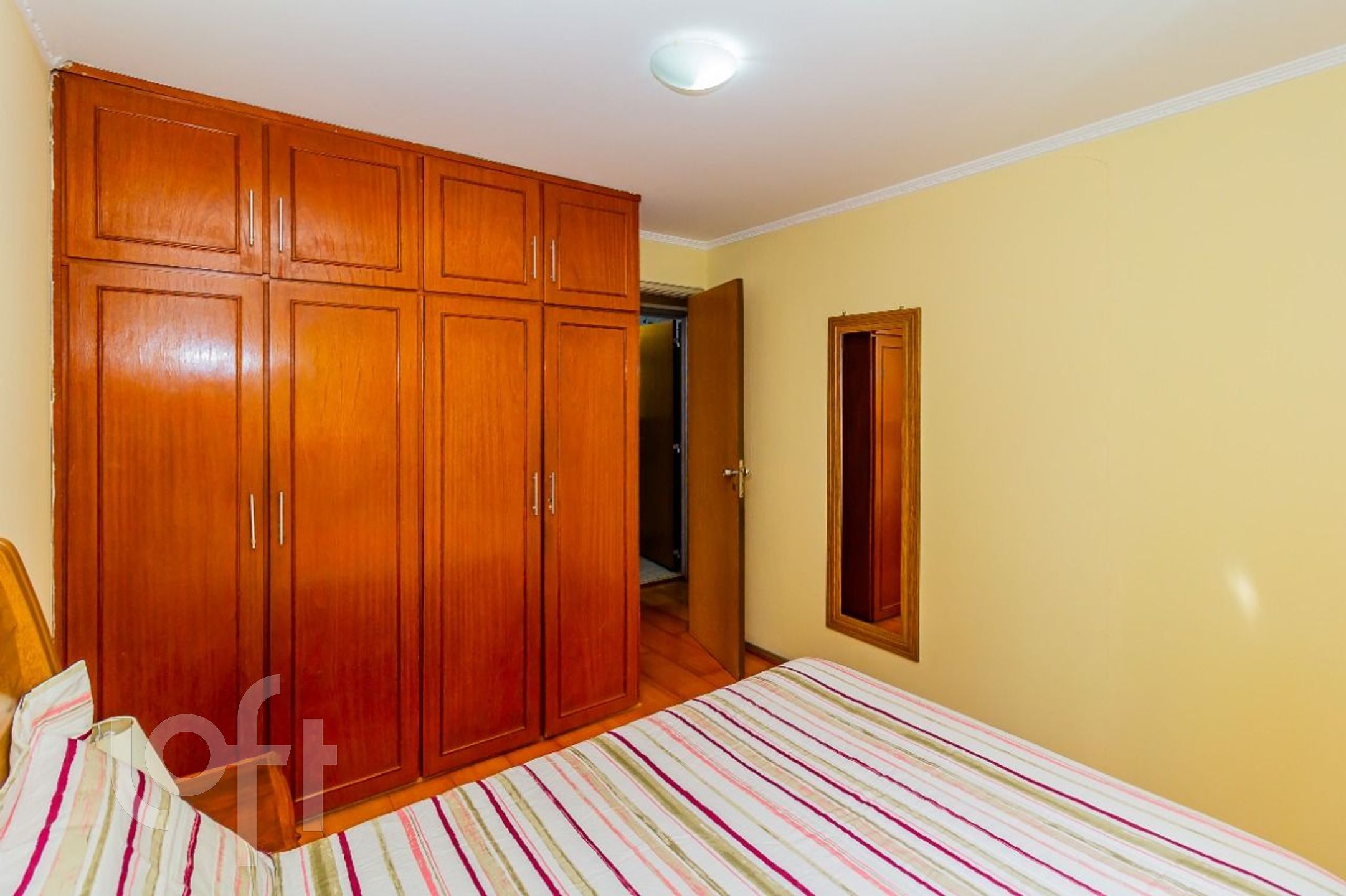 Apartamento à venda com 3 quartos, 87m² - Foto 18