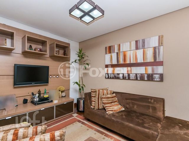 Apartamento com 164m², 2 dormitórios, 1 suíte, 2 vagas, Petrópolis em Porto Alegre