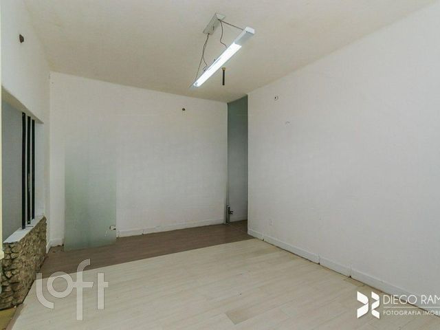 Casa com 215m², 3 dormitórios, Menino Deus em Porto Alegre