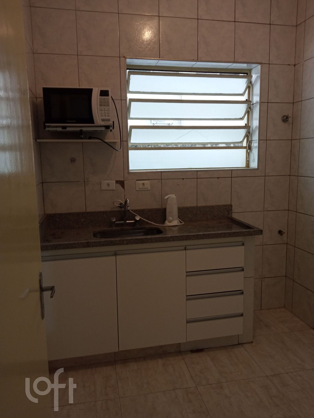 Apartamento à venda com 1 quarto, 65m² - Foto 8