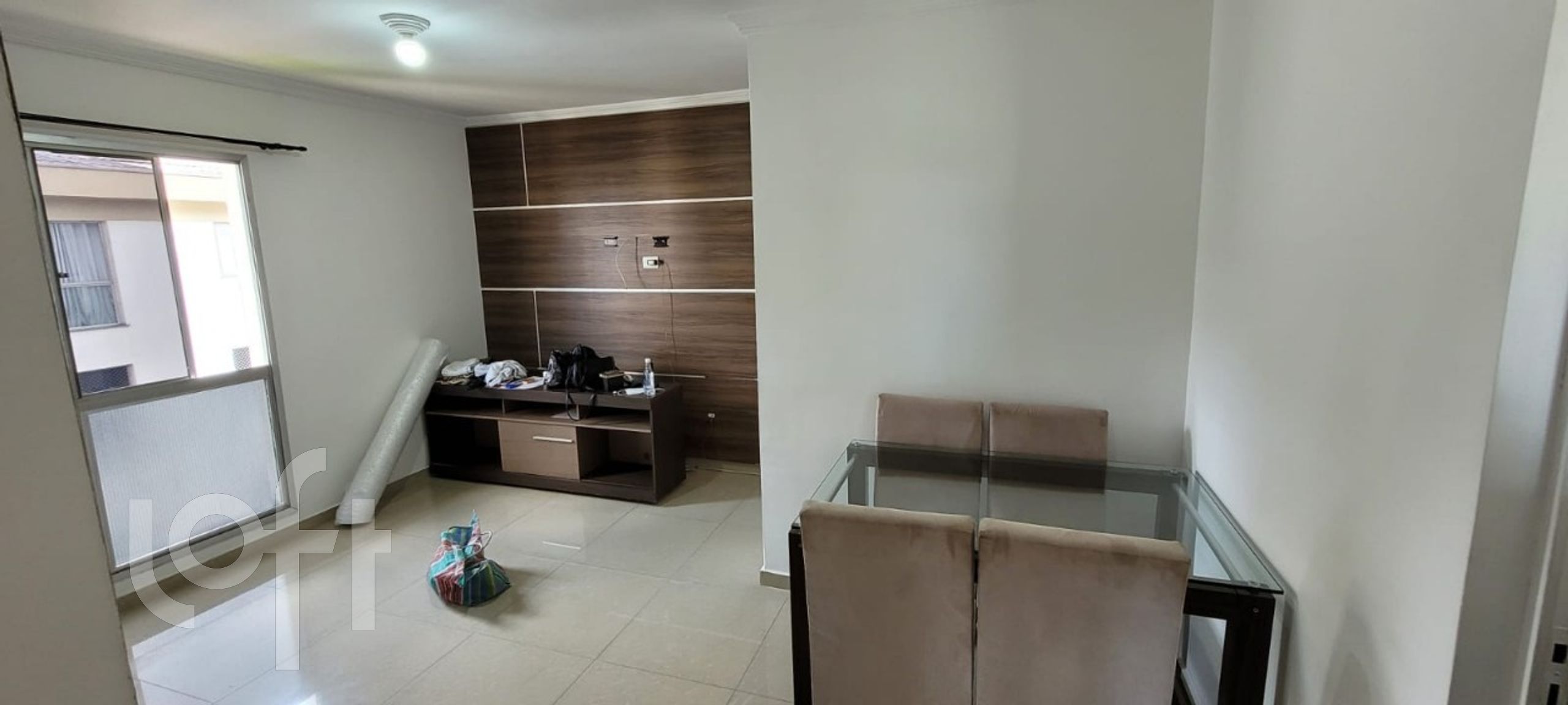 Apartamento à venda com 2 quartos, 63m² - Foto 1