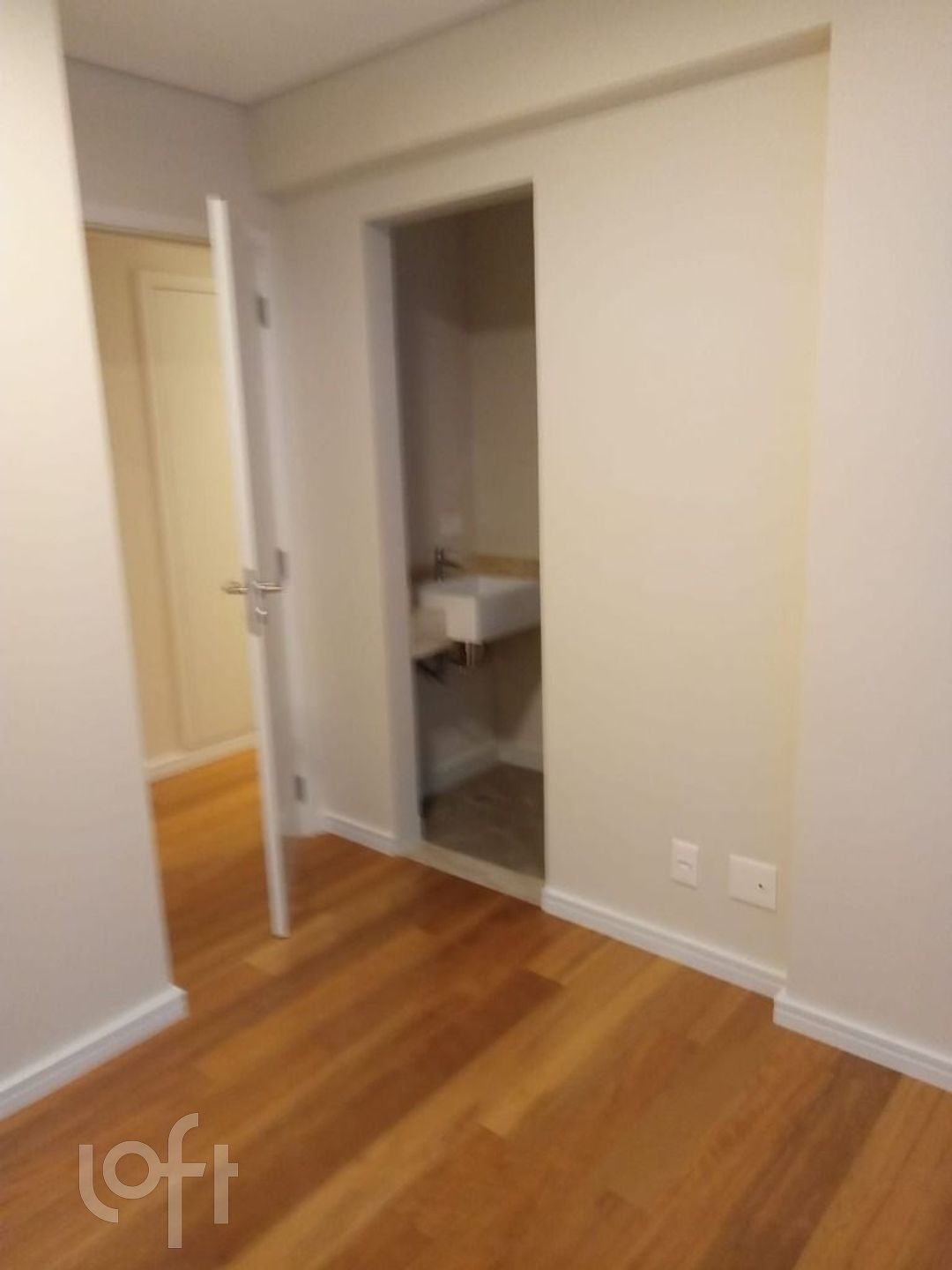 Apartamento à venda com 3 quartos, 158m² - Foto 10