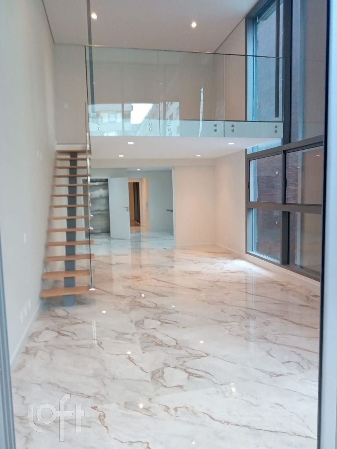 Apartamento à venda com 3 quartos, 158m² - Foto 5