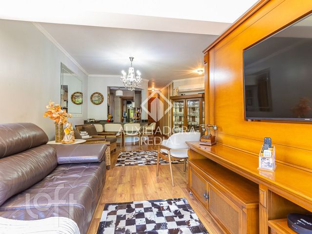 Apartamento com 99m², 3 dormitórios, 1 suíte, 2 vagas, Vila Ipiranga em Porto Alegre