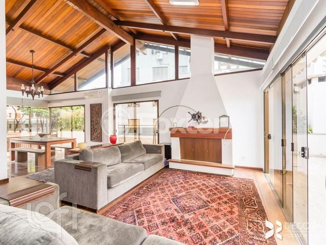 Apartamento com 463m², 4 dormitórios, 1 suíte, 4 vagas, Bela Vista em Porto Alegre