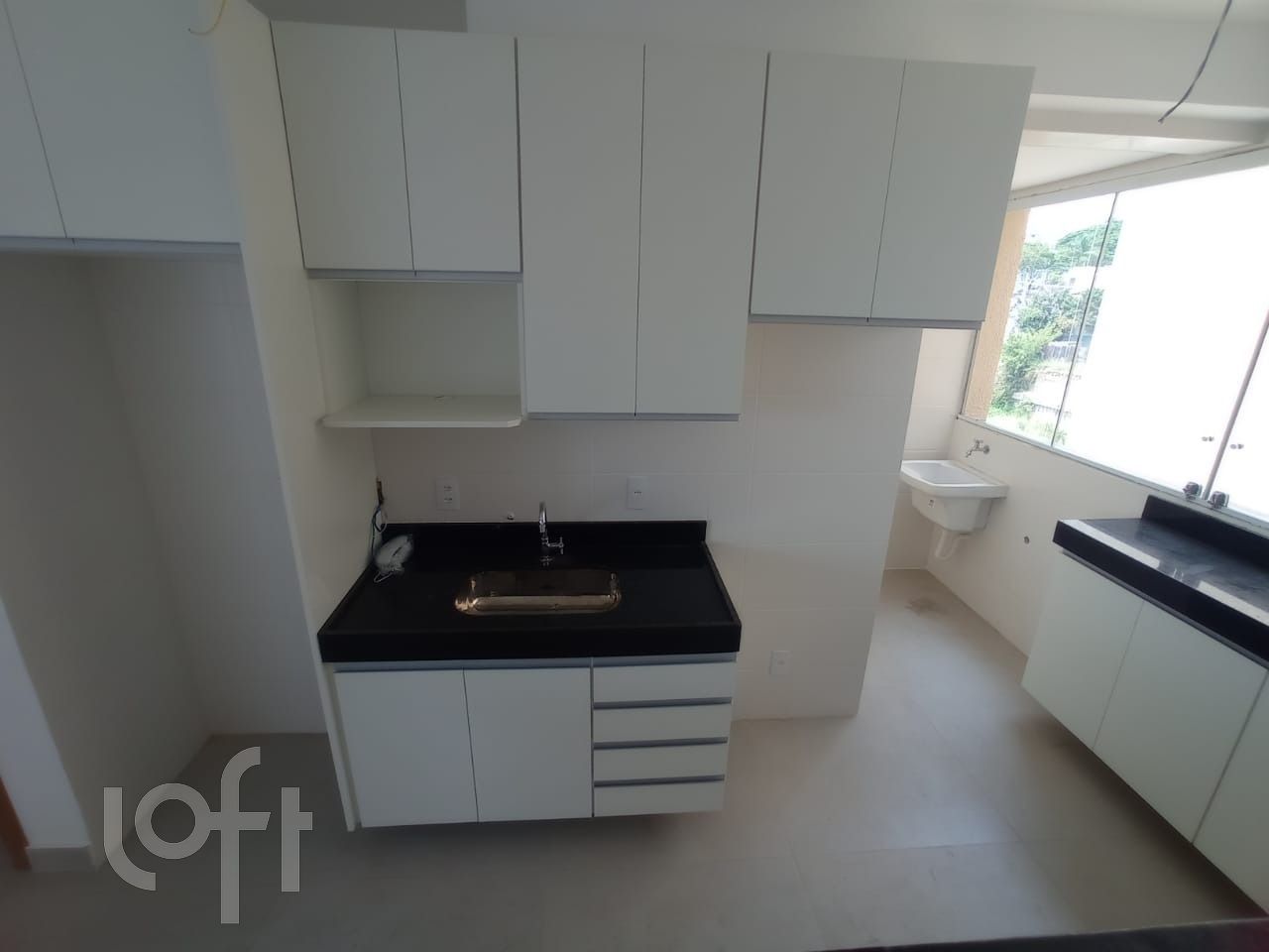 Apartamento à venda com 3 quartos, 76m² - Foto 4