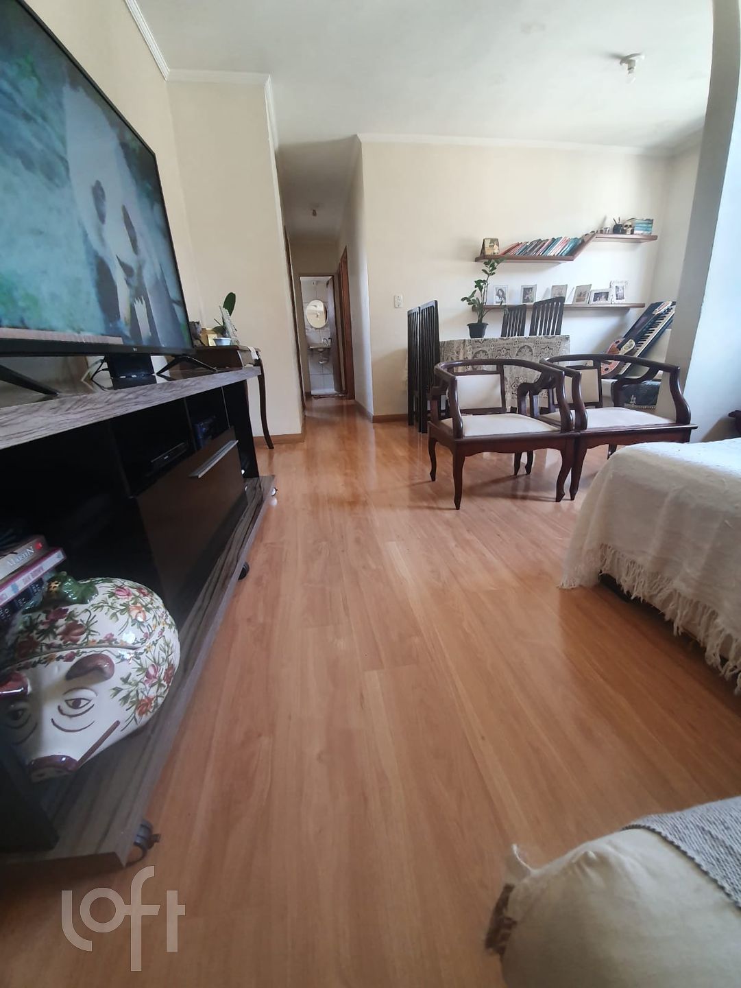 Apartamento à venda com 2 quartos, 73m² - Foto 4