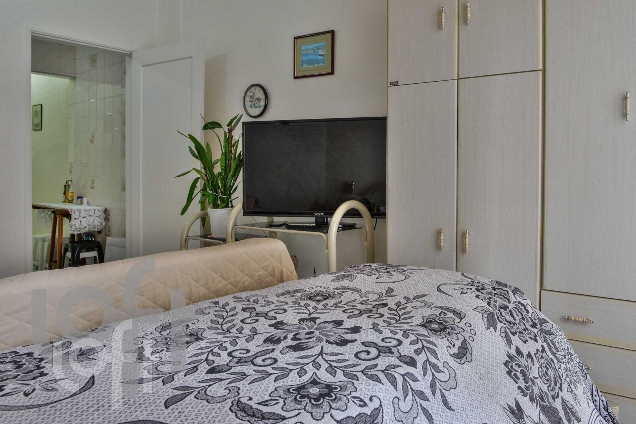 Apartamento à venda com 1 quarto, 40m² - Foto 3