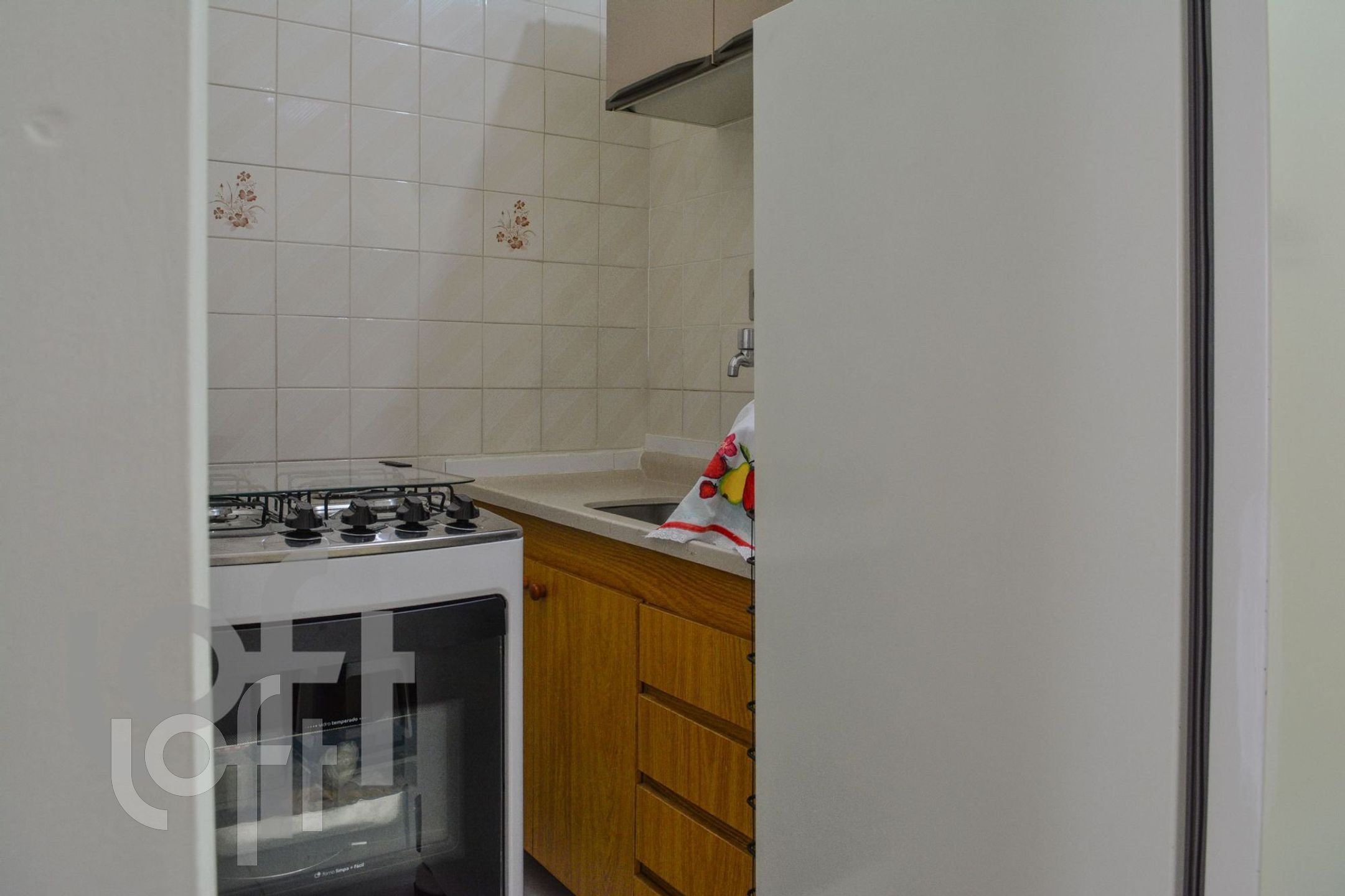 Apartamento à venda com 1 quarto, 40m² - Foto 13