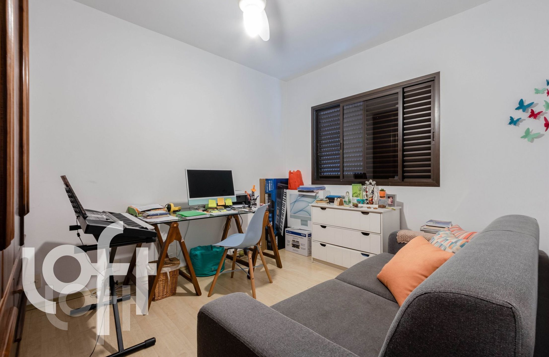 Apartamento à venda com 3 quartos, 197m² - Foto 2