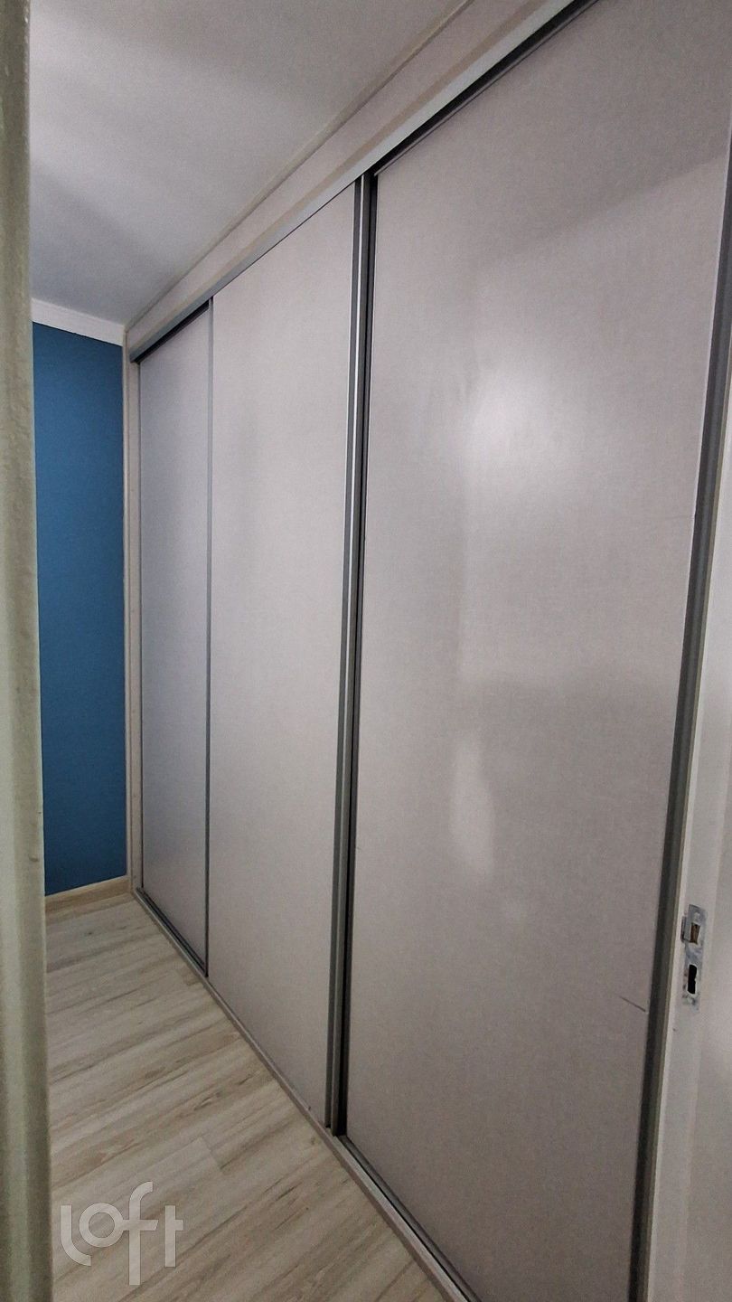 Apartamento à venda com 2 quartos, 48m² - Foto 17