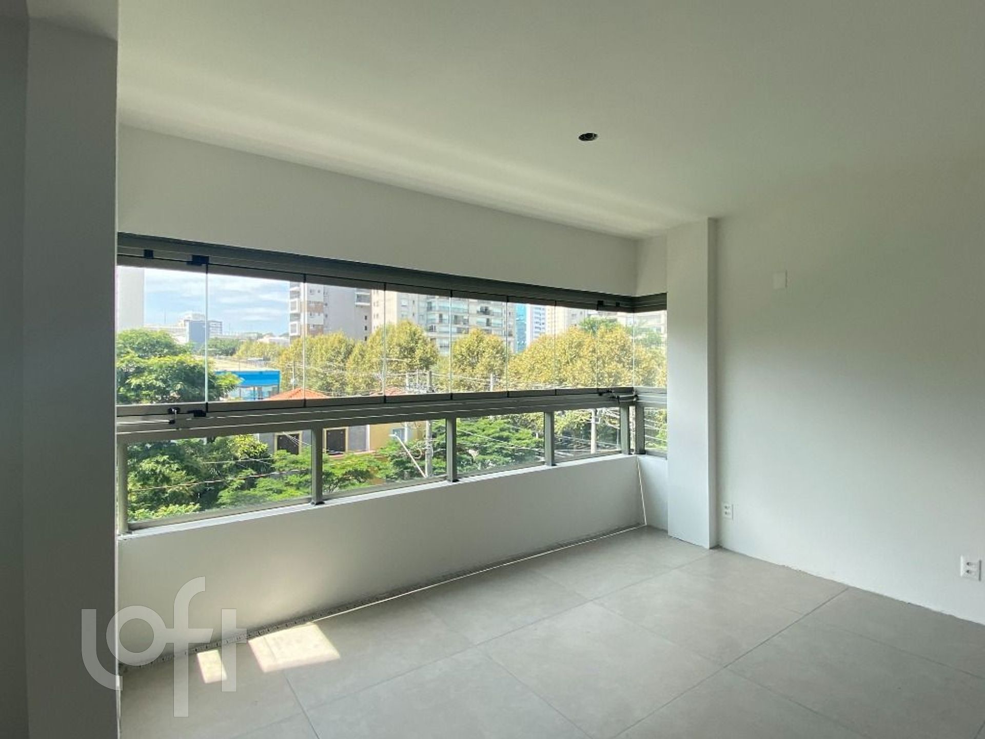 Apartamento à venda com 3 quartos, 113m² - Foto 8