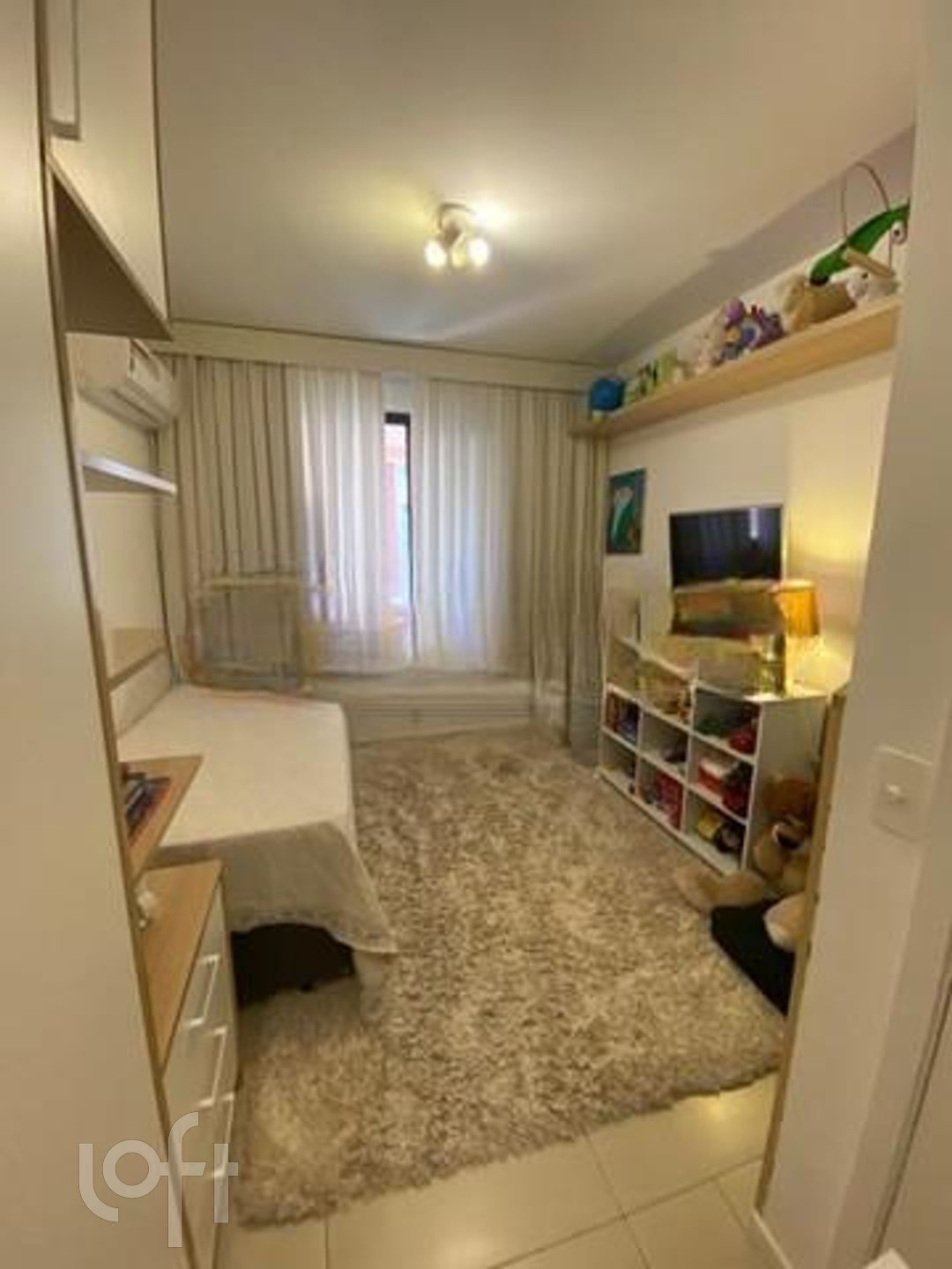 Apartamento à venda com 2 quartos, 70m² - Foto 9