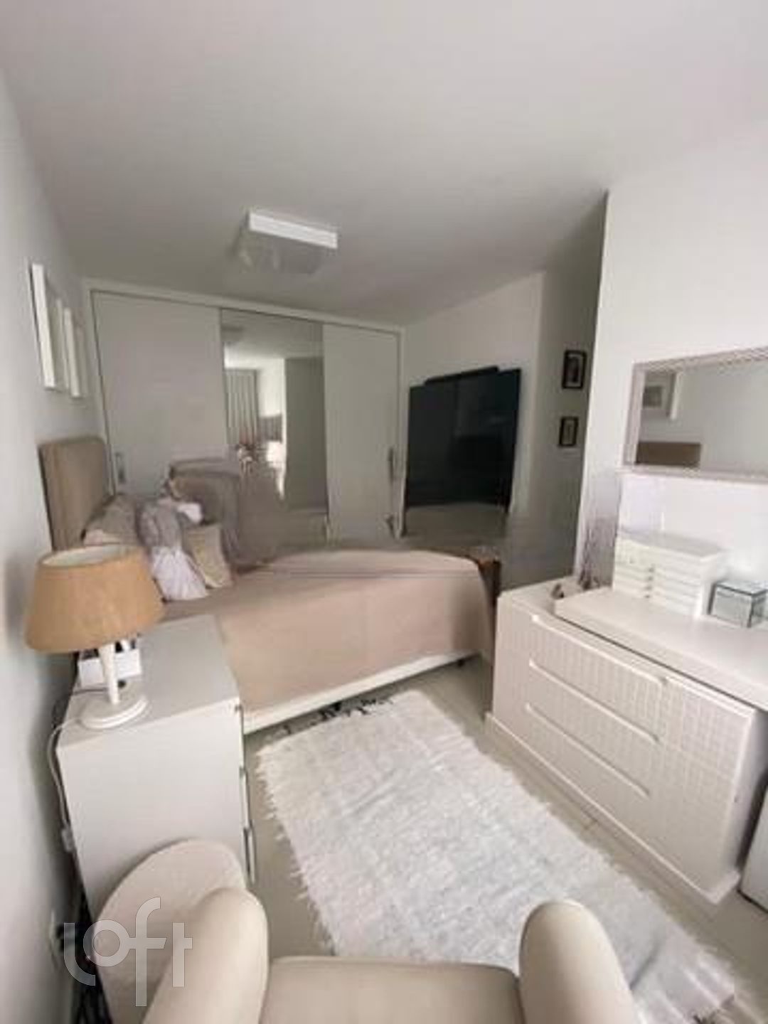 Apartamento à venda com 2 quartos, 70m² - Foto 13