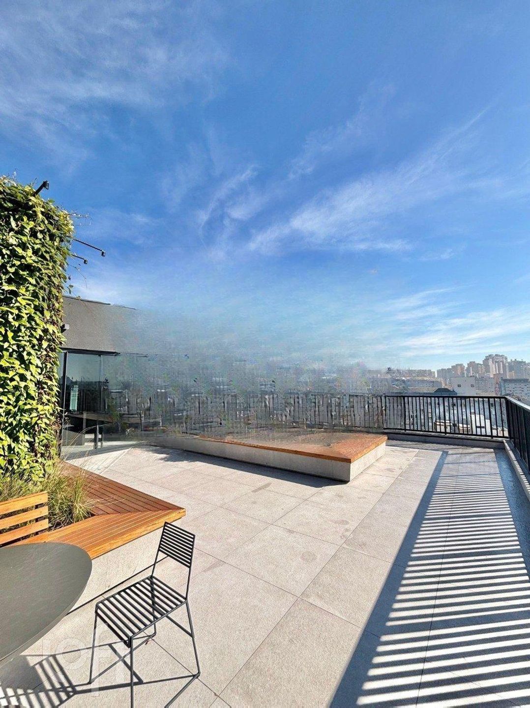 Apartamento com 28m², 1 dormitório, 1 vaga, Cidade Baixa em Porto Alegre