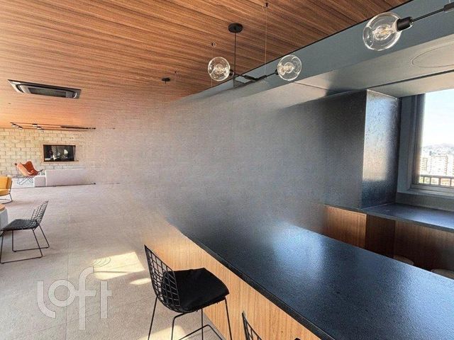 Apartamento com 28m², 1 dormitório, 1 vaga, Cidade Baixa em Porto Alegre