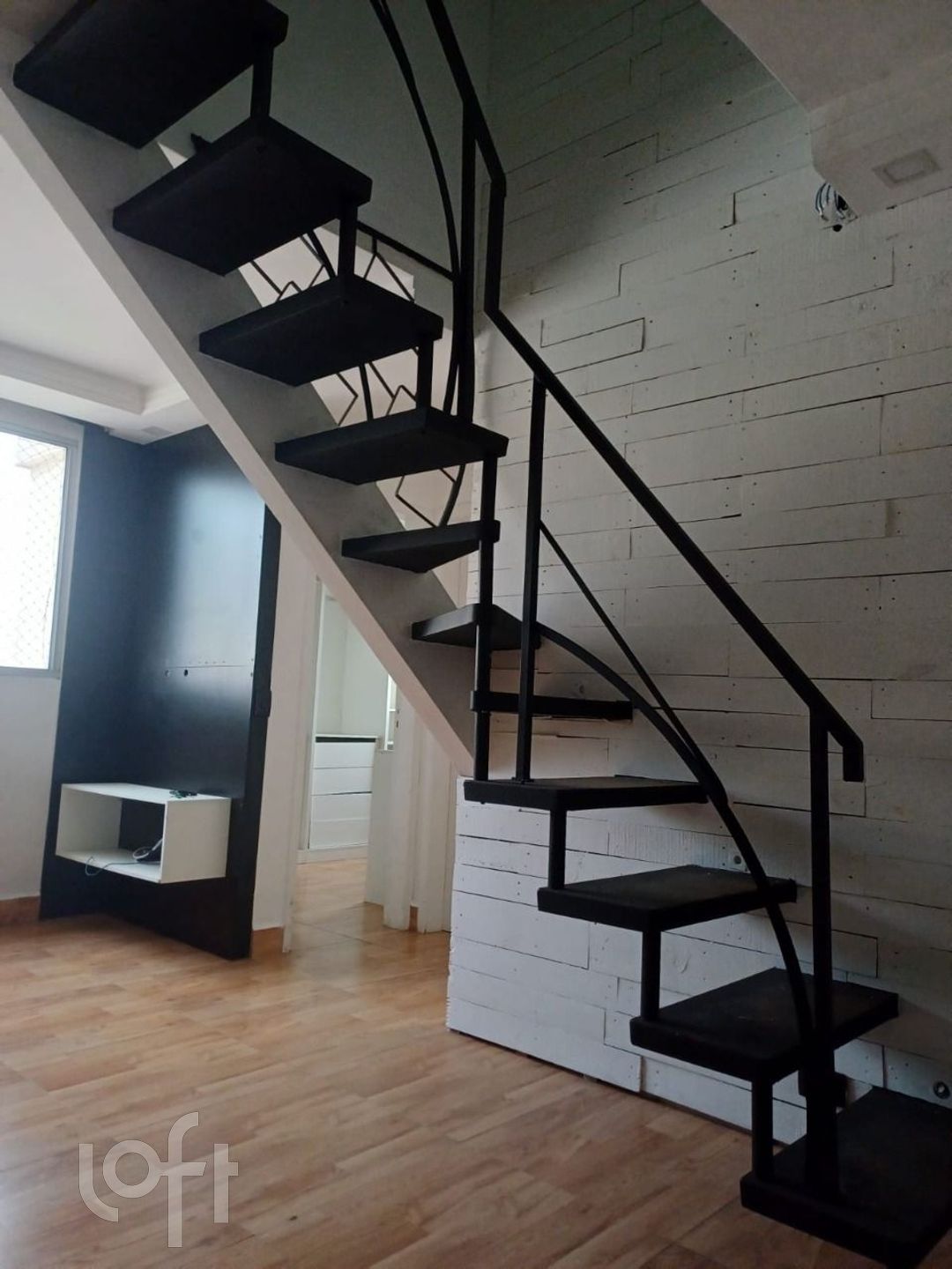 Apartamento à venda em Presidente Dutra com 94 m²,
