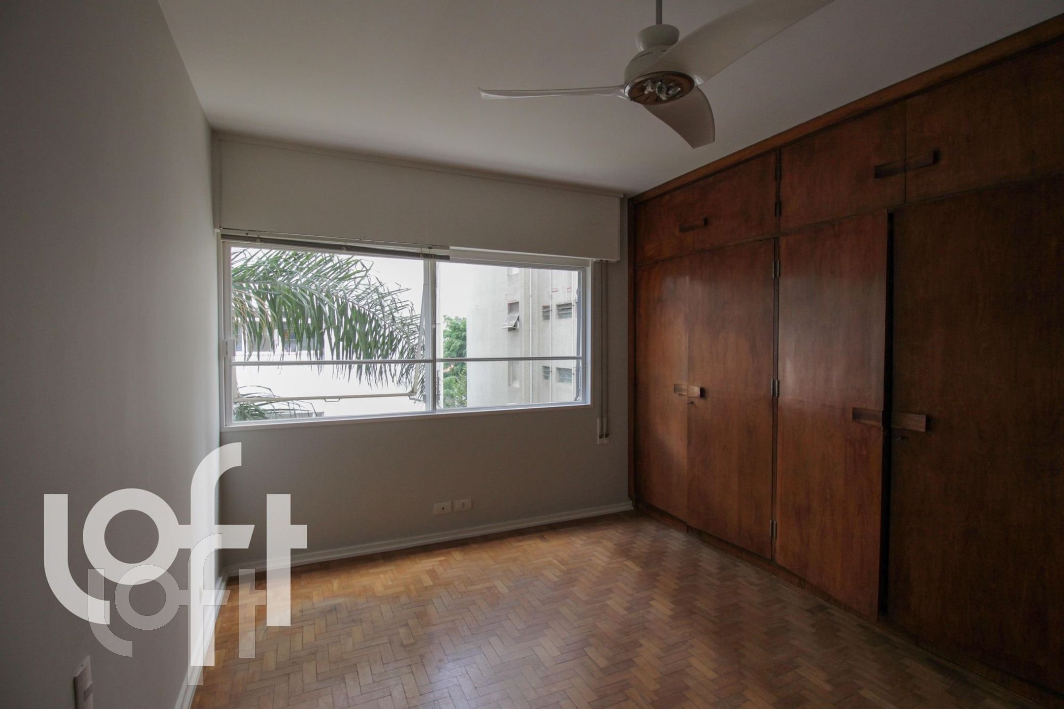 Apartamento à venda com 4 quartos, 147m² - Foto 3