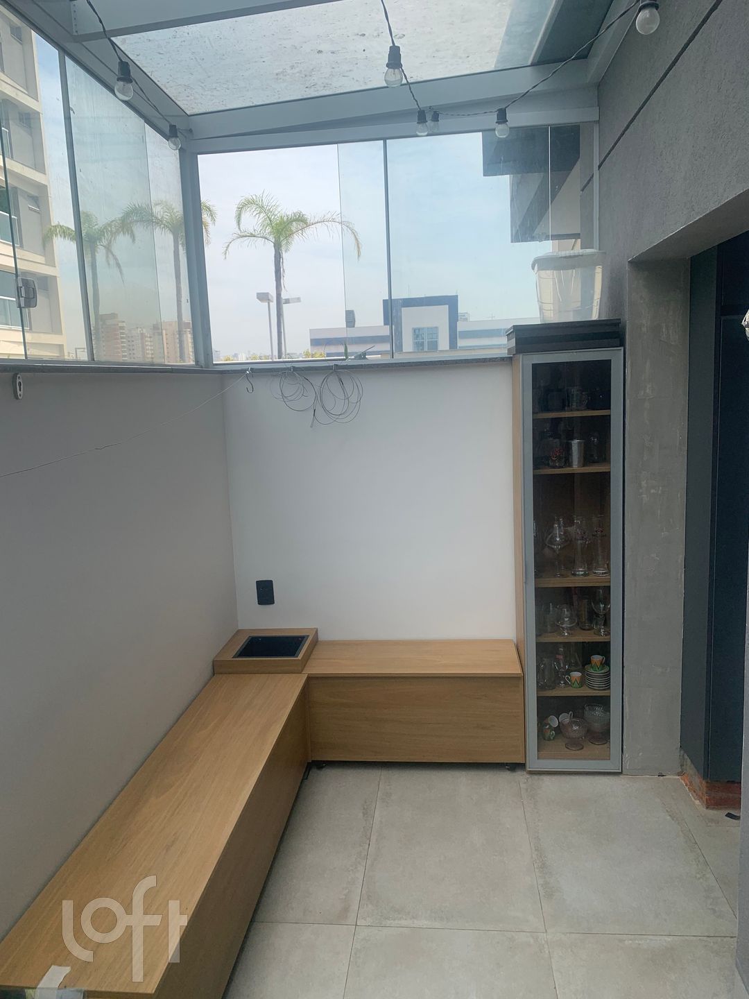 Apartamento à venda com 2 quartos, 62m² - Foto 19