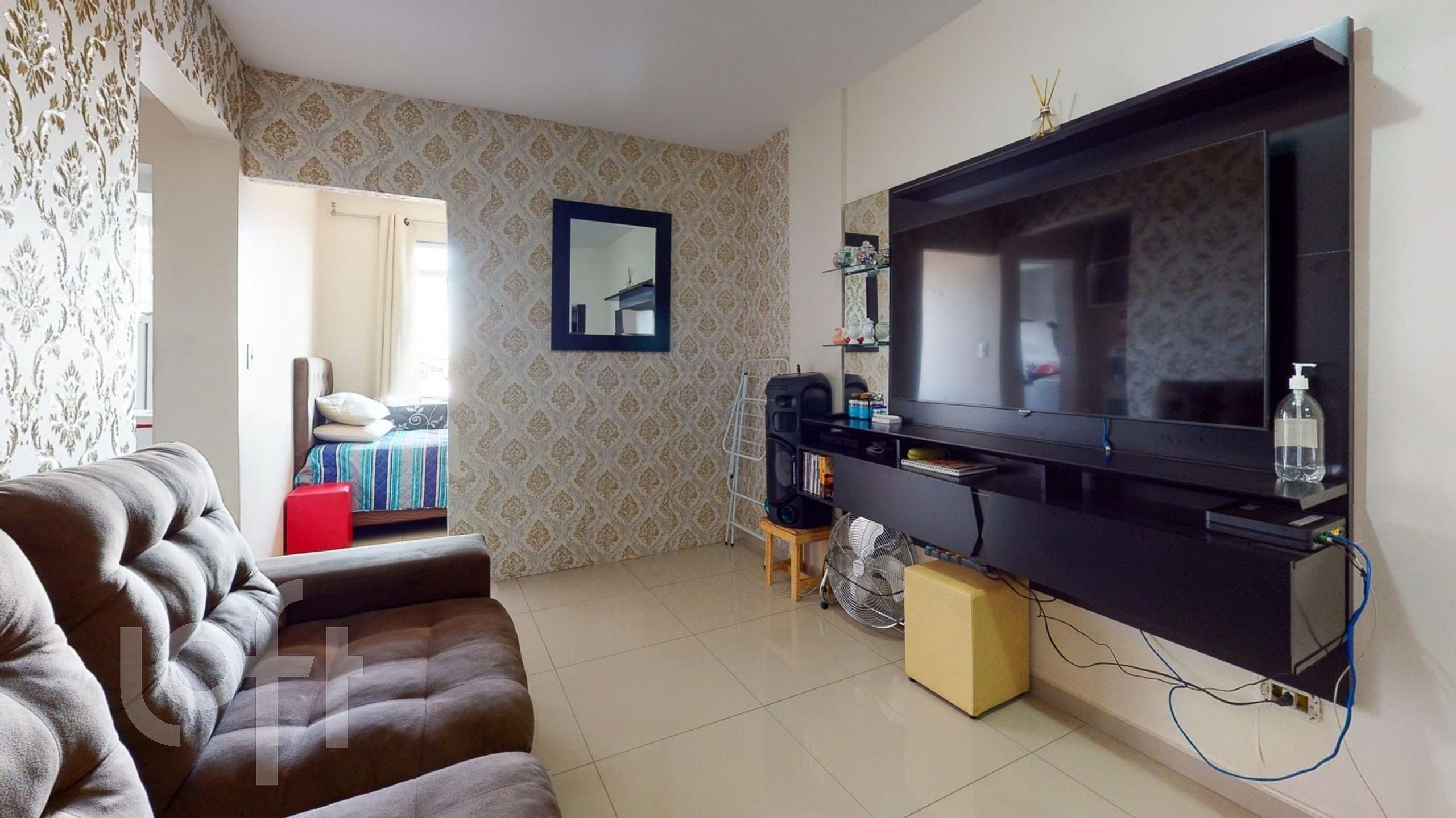 Apartamento à venda com 1 quarto, 45m² - Foto 1