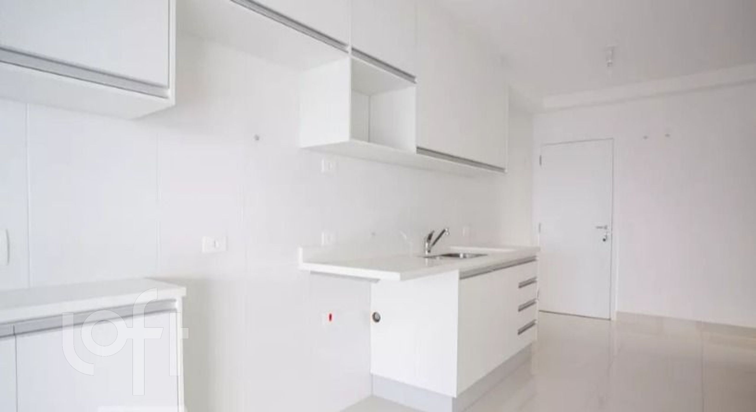 Apartamento à venda com 3 quartos, 156m² - Foto 9