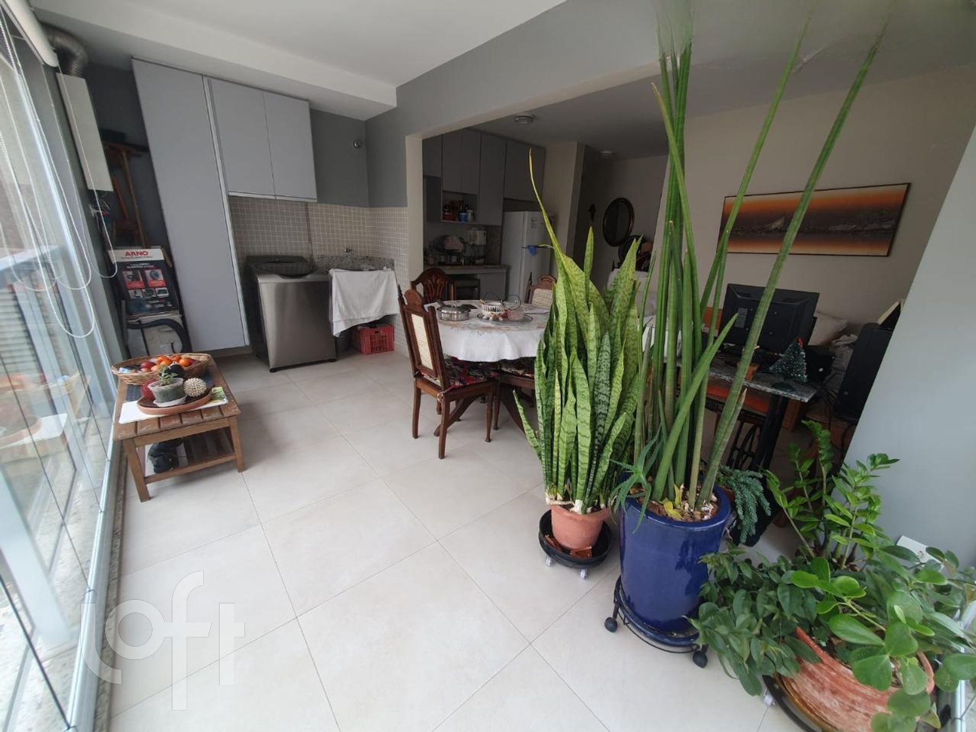 Apartamento à venda com 1 quarto, 43m² - Foto 2